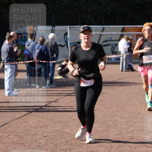 27.09.2026 - 35. Volkslauf durch das schöne Alstertal Strokosch-Dieckow http://msf.ph/oto/10580127 27.09.2026 12:54:00 Ziel 2037, 2163, 2966 meine-sportfotos.de