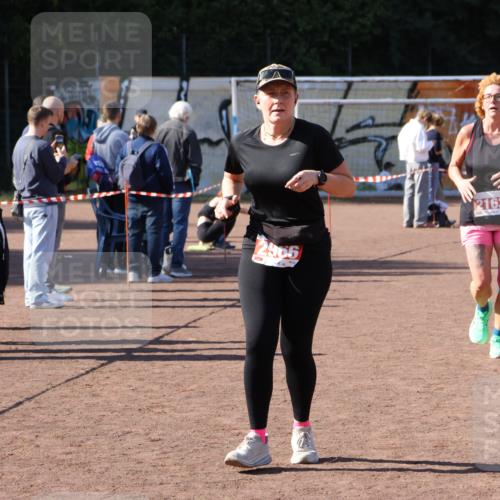 27.09.2026 - 35. Volkslauf durch das schöne Alstertal Strokosch-Dieckow http://msf.ph/oto/10580136 27.09.2026 12:54:00 Ziel 2037, 2163, 2966 meine-sportfotos.de