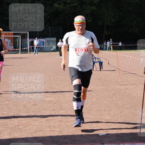 27.09.2026 - 35. Volkslauf durch das schöne Alstertal Strokosch-Dieckow http://msf.ph/oto/10580156 27.09.2026 12:54:01 Ziel 2037, 2163, 2966 meine-sportfotos.de