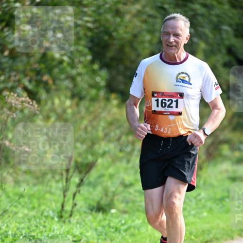 27.09.2026 - 35. Volkslauf durch das schöne Alstertal Dr. Thomas Lammeyer http://msf.ph/oto/10580233 27.09.2026 12:13:40 Laufen 2012, 1621, 433 meine-sportfotos.de