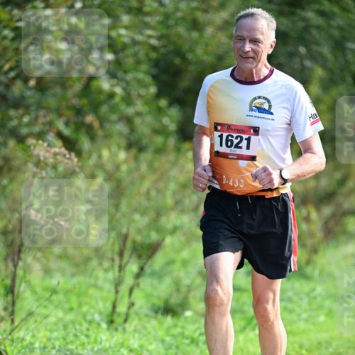 27.09.2026 - 35. Volkslauf durch das schöne Alstertal Dr. Thomas Lammeyer http://msf.ph/oto/10580234 27.09.2026 12:13:40 Laufen 2012, 1621, 1, 433 meine-sportfotos.de