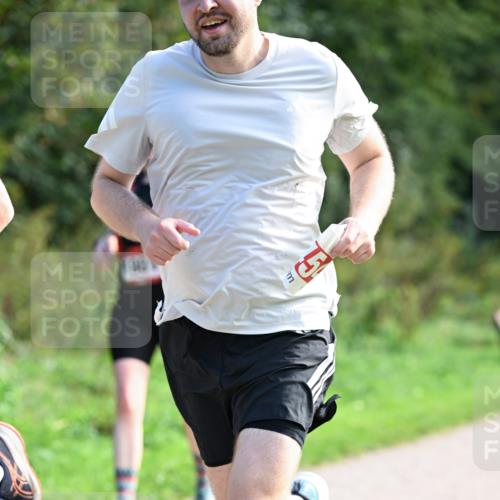 27.09.2026 - 35. Volkslauf durch das schöne Alstertal Dr. Thomas Lammeyer http://msf.ph/oto/10580326 27.09.2026 12:14:50 Laufen 040 meine-sportfotos.de