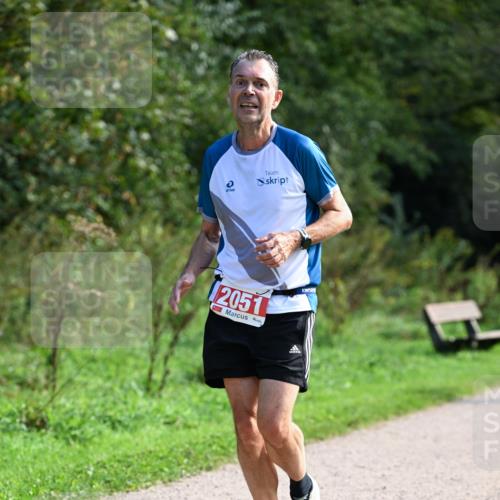 27.09.2026 - 35. Volkslauf durch das schöne Alstertal Dr. Thomas Lammeyer http://msf.ph/oto/10580346 27.09.2026 12:14:54 Laufen 2051 meine-sportfotos.de