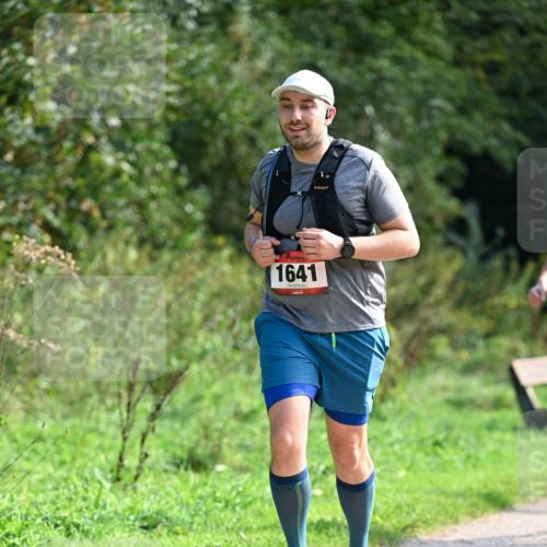 27.09.2026 - 35. Volkslauf durch das schöne Alstertal Dr. Thomas Lammeyer http://msf.ph/oto/10580372 27.09.2026 12:15:02 Laufen 1641 meine-sportfotos.de