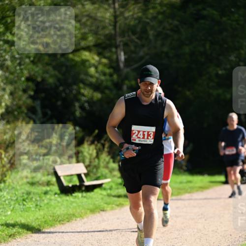 27.09.2026 - 35. Volkslauf durch das schöne Alstertal Dr. Thomas Lammeyer http://msf.ph/oto/10580458 27.09.2026 12:15:53 Laufen 2413 meine-sportfotos.de