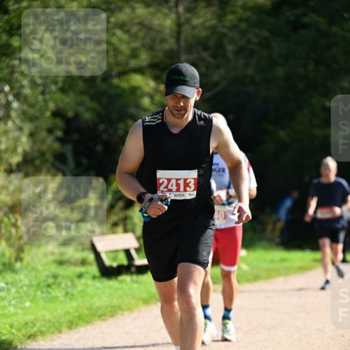27.09.2026 - 35. Volkslauf durch das schöne Alstertal Dr. Thomas Lammeyer http://msf.ph/oto/10580465 27.09.2026 12:15:54 Laufen 2413, 40 meine-sportfotos.de