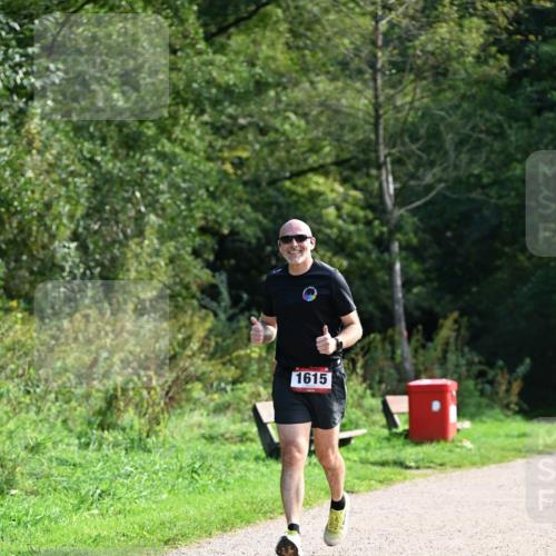 27.09.2026 - 35. Volkslauf durch das schöne Alstertal Dr. Thomas Lammeyer http://msf.ph/oto/10580502 27.09.2026 12:16:04 Laufen 1615 meine-sportfotos.de