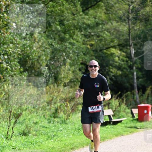 27.09.2026 - 35. Volkslauf durch das schöne Alstertal Dr. Thomas Lammeyer http://msf.ph/oto/10580507 27.09.2026 12:16:05 Laufen 1615 meine-sportfotos.de