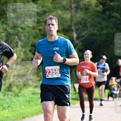27.09.2026 - 35. Volkslauf durch das schöne Alstertal Dr. Thomas Lammeyer http://msf.ph/oto/10580535 27.09.2026 12:16:15 Laufen 2359, 1117, 2974 meine-sportfotos.de