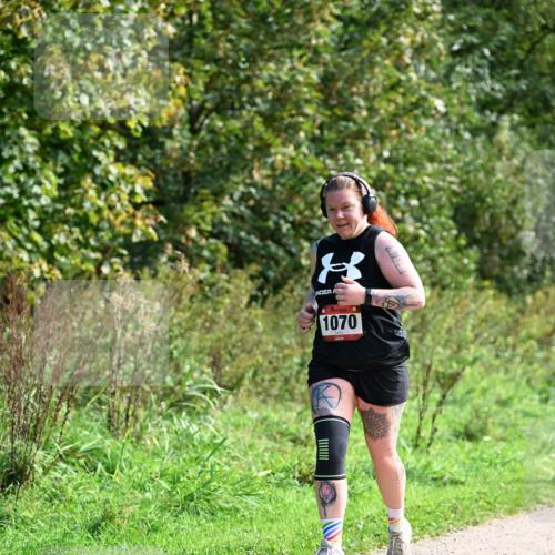 27.09.2026 - 35. Volkslauf durch das schöne Alstertal Dr. Thomas Lammeyer http://msf.ph/oto/10580583 27.09.2026 12:16:42 Laufen 1070 meine-sportfotos.de