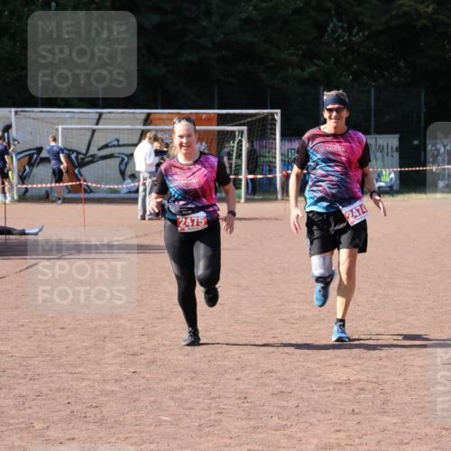 27.09.2026 - 35. Volkslauf durch das schöne Alstertal Strokosch-Dieckow http://msf.ph/oto/10580651 27.09.2026 12:57:34 Ziel 2474, 2475 meine-sportfotos.de