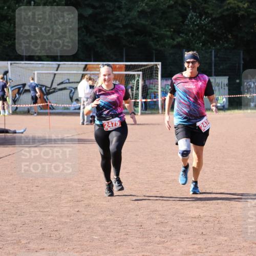 27.09.2026 - 35. Volkslauf durch das schöne Alstertal Strokosch-Dieckow http://msf.ph/oto/10580656 27.09.2026 12:57:34 Ziel 2474, 2475 meine-sportfotos.de
