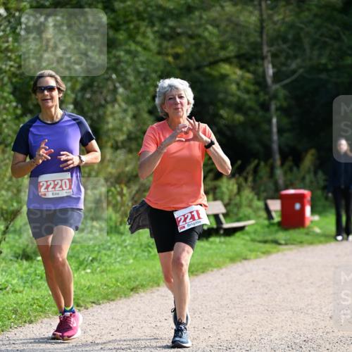 27.09.2026 - 35. Volkslauf durch das schöne Alstertal Dr. Thomas Lammeyer http://msf.ph/oto/10580663 27.09.2026 12:17:36 Laufen 2220, 2218 meine-sportfotos.de