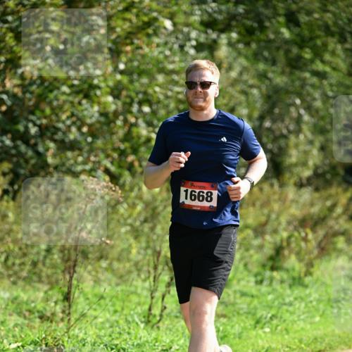 27.09.2026 - 35. Volkslauf durch das schöne Alstertal Dr. Thomas Lammeyer http://msf.ph/oto/10580713 27.09.2026 12:18:04 Laufen 1668 meine-sportfotos.de