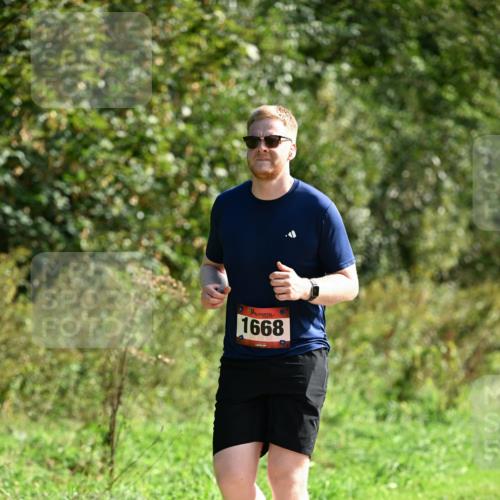 27.09.2026 - 35. Volkslauf durch das schöne Alstertal Dr. Thomas Lammeyer http://msf.ph/oto/10580715 27.09.2026 12:18:04 Laufen 1668 meine-sportfotos.de