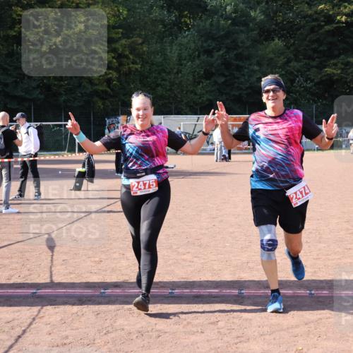 27.09.2026 - 35. Volkslauf durch das schöne Alstertal Strokosch-Dieckow http://msf.ph/oto/10580723 27.09.2026 12:57:37 Ziel 2474, 2475 meine-sportfotos.de