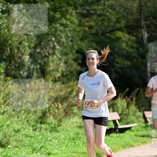 27.09.2026 - 35. Volkslauf durch das schöne Alstertal Dr. Thomas Lammeyer http://msf.ph/oto/10580794 27.09.2026 12:19:27 Laufen 25, 24 meine-sportfotos.de