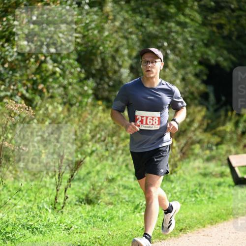 27.09.2026 - 35. Volkslauf durch das schöne Alstertal Dr. Thomas Lammeyer http://msf.ph/oto/10580884 27.09.2026 12:21:01 Laufen 2168 meine-sportfotos.de