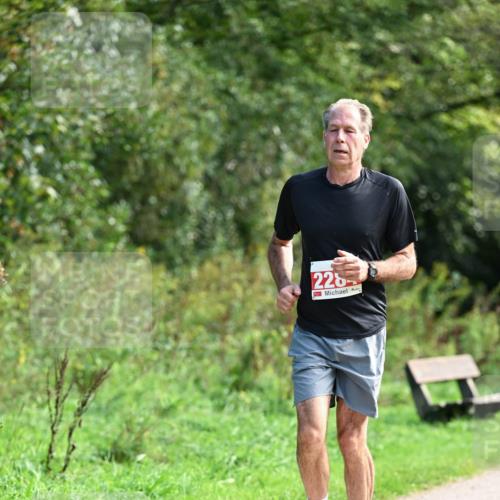 27.09.2026 - 35. Volkslauf durch das schöne Alstertal Dr. Thomas Lammeyer http://msf.ph/oto/10580952 27.09.2026 12:21:38 Laufen 228 meine-sportfotos.de