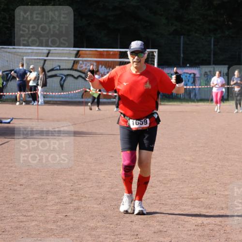27.09.2026 - 35. Volkslauf durch das schöne Alstertal Strokosch-Dieckow http://msf.ph/oto/10581158 27.09.2026 12:59:50 Ziel 1659 meine-sportfotos.de