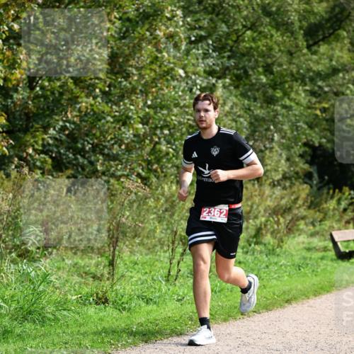 27.09.2026 - 35. Volkslauf durch das schöne Alstertal Dr. Thomas Lammeyer http://msf.ph/oto/10581213 27.09.2026 12:24:33 Laufen 2362 meine-sportfotos.de