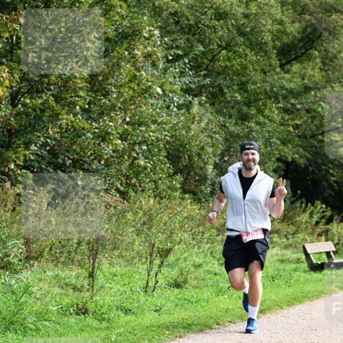 27.09.2026 - 35. Volkslauf durch das schöne Alstertal Dr. Thomas Lammeyer http://msf.ph/oto/10581235 27.09.2026 12:24:37 Laufen 2398 meine-sportfotos.de