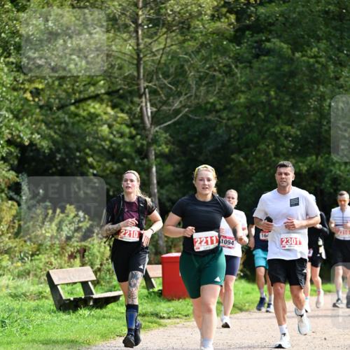 27.09.2026 - 35. Volkslauf durch das schöne Alstertal Dr. Thomas Lammeyer http://msf.ph/oto/10581328 27.09.2026 12:25:09 Laufen 2210, 2211, 1094, 164, 2301, 310 meine-sportfotos.de