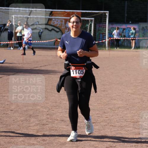 27.09.2026 - 35. Volkslauf durch das schöne Alstertal Strokosch-Dieckow http://msf.ph/oto/10581331 27.09.2026 13:00:09 Ziel 1105, 1155 meine-sportfotos.de