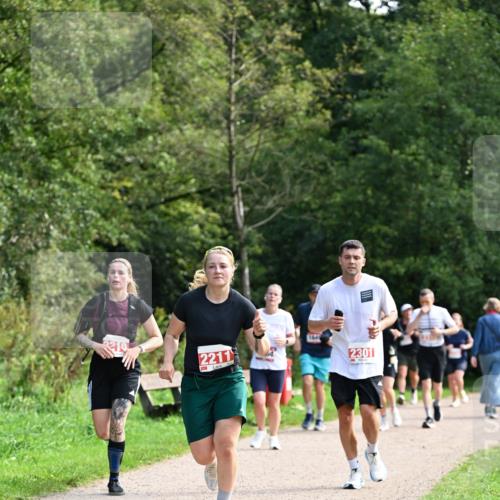27.09.2026 - 35. Volkslauf durch das schöne Alstertal Dr. Thomas Lammeyer http://msf.ph/oto/10581339 27.09.2026 12:25:10 Laufen 2210, 2211, 2301 meine-sportfotos.de