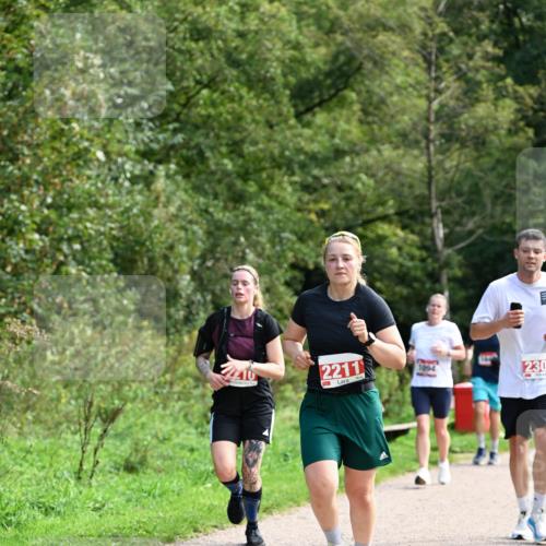27.09.2026 - 35. Volkslauf durch das schöne Alstertal Dr. Thomas Lammeyer http://msf.ph/oto/10581347 27.09.2026 12:25:11 Laufen 2211, 1094, 230 meine-sportfotos.de