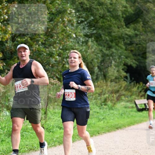 27.09.2026 - 35. Volkslauf durch das schöne Alstertal Dr. Thomas Lammeyer http://msf.ph/oto/10581398 27.09.2026 12:25:20 Laufen 223, 1230, 2100 meine-sportfotos.de