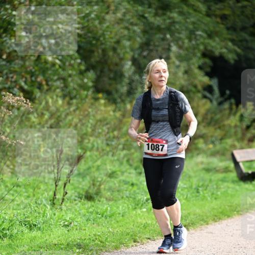 27.09.2026 - 35. Volkslauf durch das schöne Alstertal Dr. Thomas Lammeyer http://msf.ph/oto/10581420 27.09.2026 12:25:24 Laufen 1087 meine-sportfotos.de