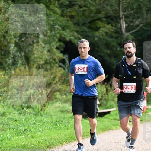 27.09.2026 - 35. Volkslauf durch das schöne Alstertal Dr. Thomas Lammeyer http://msf.ph/oto/10581463 27.09.2026 12:25:34 Laufen 2254, 2253 meine-sportfotos.de