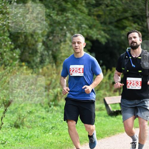 27.09.2026 - 35. Volkslauf durch das schöne Alstertal Dr. Thomas Lammeyer http://msf.ph/oto/10581472 27.09.2026 12:25:35 Laufen 2254, 2253 meine-sportfotos.de
