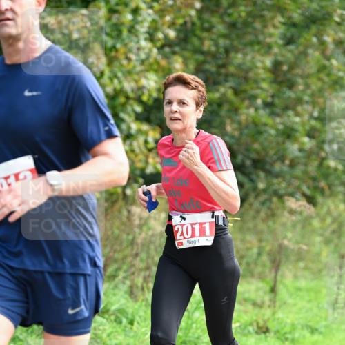 27.09.2026 - 35. Volkslauf durch das schöne Alstertal Dr. Thomas Lammeyer http://msf.ph/oto/10581505 27.09.2026 12:25:49 Laufen 2011 meine-sportfotos.de
