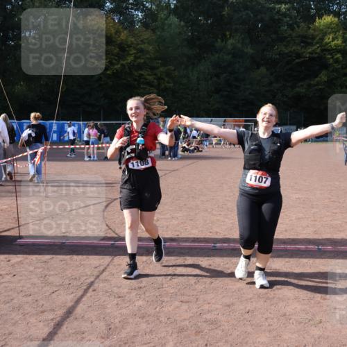 27.09.2026 - 35. Volkslauf durch das schöne Alstertal Strokosch-Dieckow http://msf.ph/oto/10581660 27.09.2026 13:02:31 Ziel 1107, 1108, 2035 meine-sportfotos.de