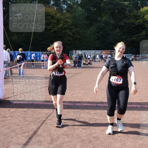 27.09.2026 - 35. Volkslauf durch das schöne Alstertal Strokosch-Dieckow http://msf.ph/oto/10581682 27.09.2026 13:02:31 Ziel 1107, 1108, 2035 meine-sportfotos.de