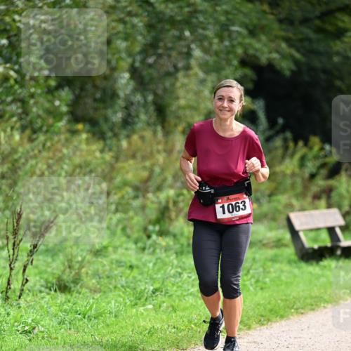 27.09.2026 - 35. Volkslauf durch das schöne Alstertal Dr. Thomas Lammeyer http://msf.ph/oto/10581723 27.09.2026 12:28:06 Laufen 1063 meine-sportfotos.de