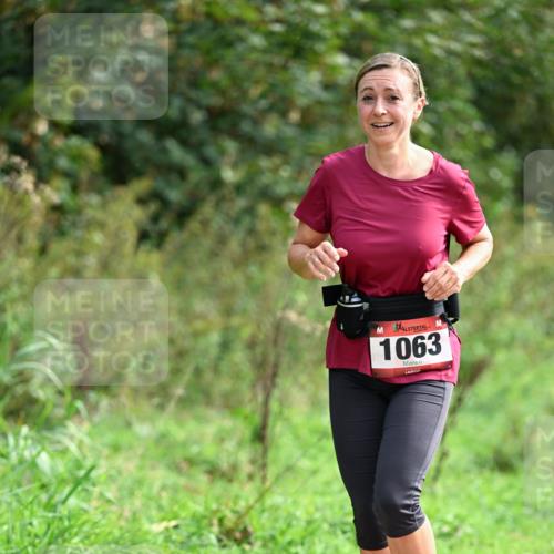 27.09.2026 - 35. Volkslauf durch das schöne Alstertal Dr. Thomas Lammeyer http://msf.ph/oto/10581742 27.09.2026 12:28:08 Laufen 1063 meine-sportfotos.de