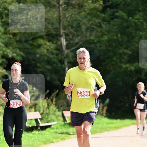 27.09.2026 - 35. Volkslauf durch das schöne Alstertal Dr. Thomas Lammeyer http://msf.ph/oto/10581790 27.09.2026 12:28:41 Laufen 2329, 2386 meine-sportfotos.de