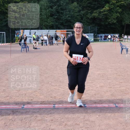 27.09.2026 - 35. Volkslauf durch das schöne Alstertal Strokosch-Dieckow http://msf.ph/oto/10581792 27.09.2026 13:03:38 Ziel 2187 meine-sportfotos.de