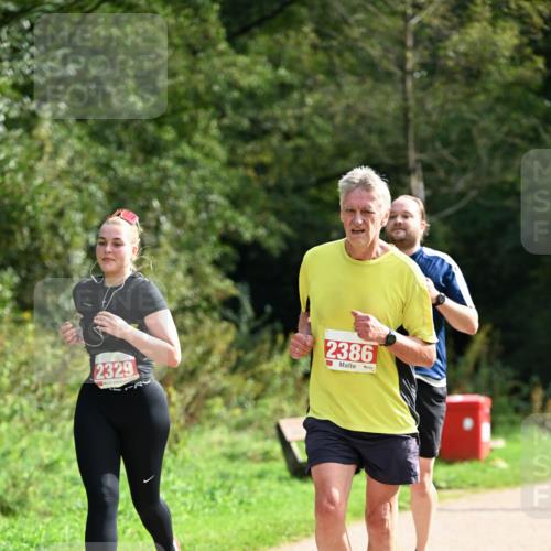 27.09.2026 - 35. Volkslauf durch das schöne Alstertal Dr. Thomas Lammeyer http://msf.ph/oto/10581799 27.09.2026 12:28:42 Laufen 2329, 2386 meine-sportfotos.de