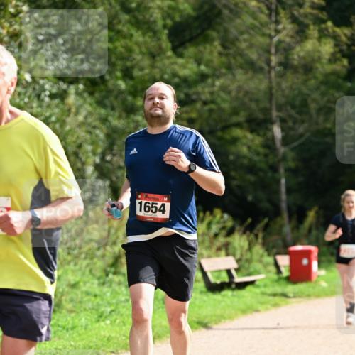 27.09.2026 - 35. Volkslauf durch das schöne Alstertal Dr. Thomas Lammeyer http://msf.ph/oto/10581805 27.09.2026 12:28:44 Laufen 1654 meine-sportfotos.de