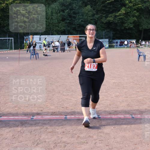 27.09.2026 - 35. Volkslauf durch das schöne Alstertal Strokosch-Dieckow http://msf.ph/oto/10581806 27.09.2026 13:03:38 Ziel 2187 meine-sportfotos.de
