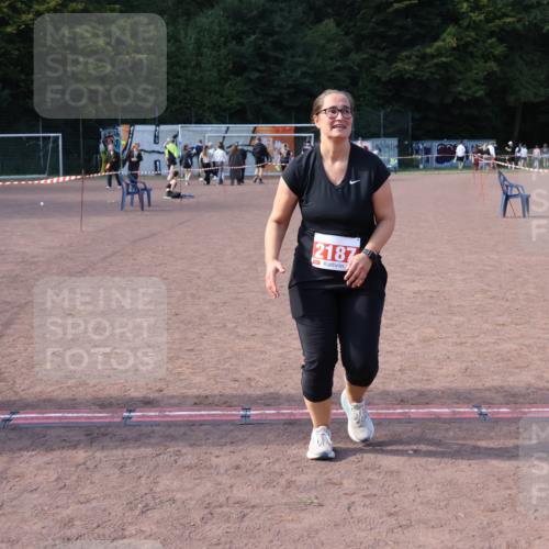 27.09.2026 - 35. Volkslauf durch das schöne Alstertal Strokosch-Dieckow http://msf.ph/oto/10581821 27.09.2026 13:03:38 Ziel 2187 meine-sportfotos.de