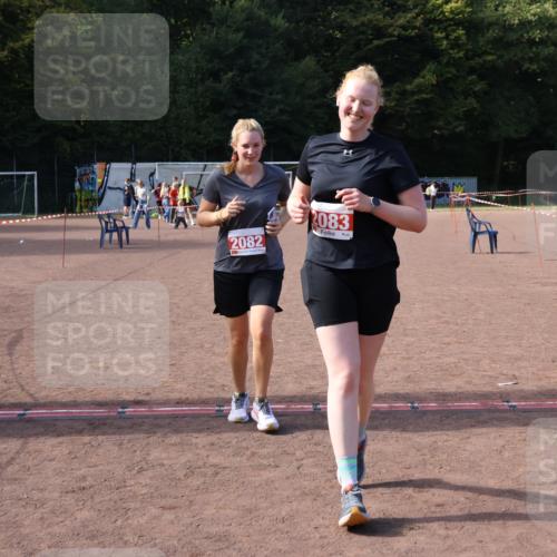 27.09.2026 - 35. Volkslauf durch das schöne Alstertal Strokosch-Dieckow http://msf.ph/oto/10581933 27.09.2026 13:06:17 Ziel 2082, 2083 meine-sportfotos.de