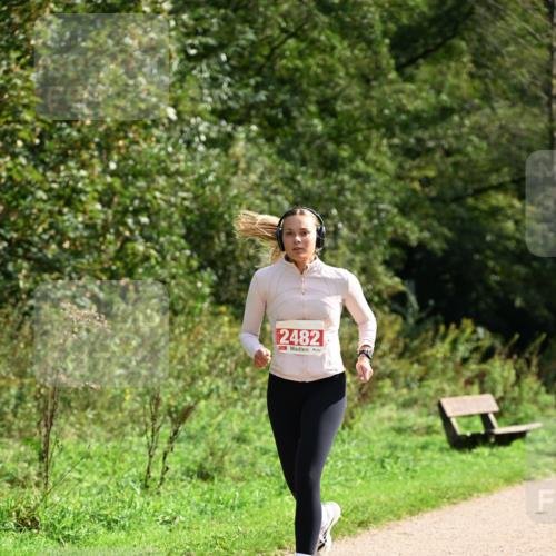 27.09.2026 - 35. Volkslauf durch das schöne Alstertal Dr. Thomas Lammeyer http://msf.ph/oto/10581990 27.09.2026 12:30:20 Laufen 2482 meine-sportfotos.de