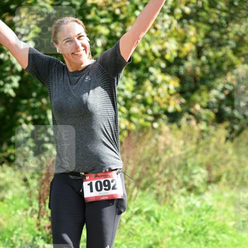 27.09.2026 - 35. Volkslauf durch das schöne Alstertal Dr. Thomas Lammeyer http://msf.ph/oto/10582122 27.09.2026 12:32:29 Laufen 1092 meine-sportfotos.de