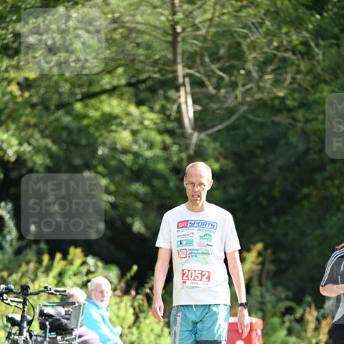 27.09.2026 - 35. Volkslauf durch das schöne Alstertal Dr. Thomas Lammeyer http://msf.ph/oto/10582135 27.09.2026 12:32:56 Laufen 1009, 2052 meine-sportfotos.de
