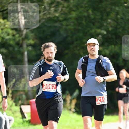 27.09.2026 - 35. Volkslauf durch das schöne Alstertal Dr. Thomas Lammeyer http://msf.ph/oto/10582144 27.09.2026 12:32:58 Laufen 2087, 2100 meine-sportfotos.de